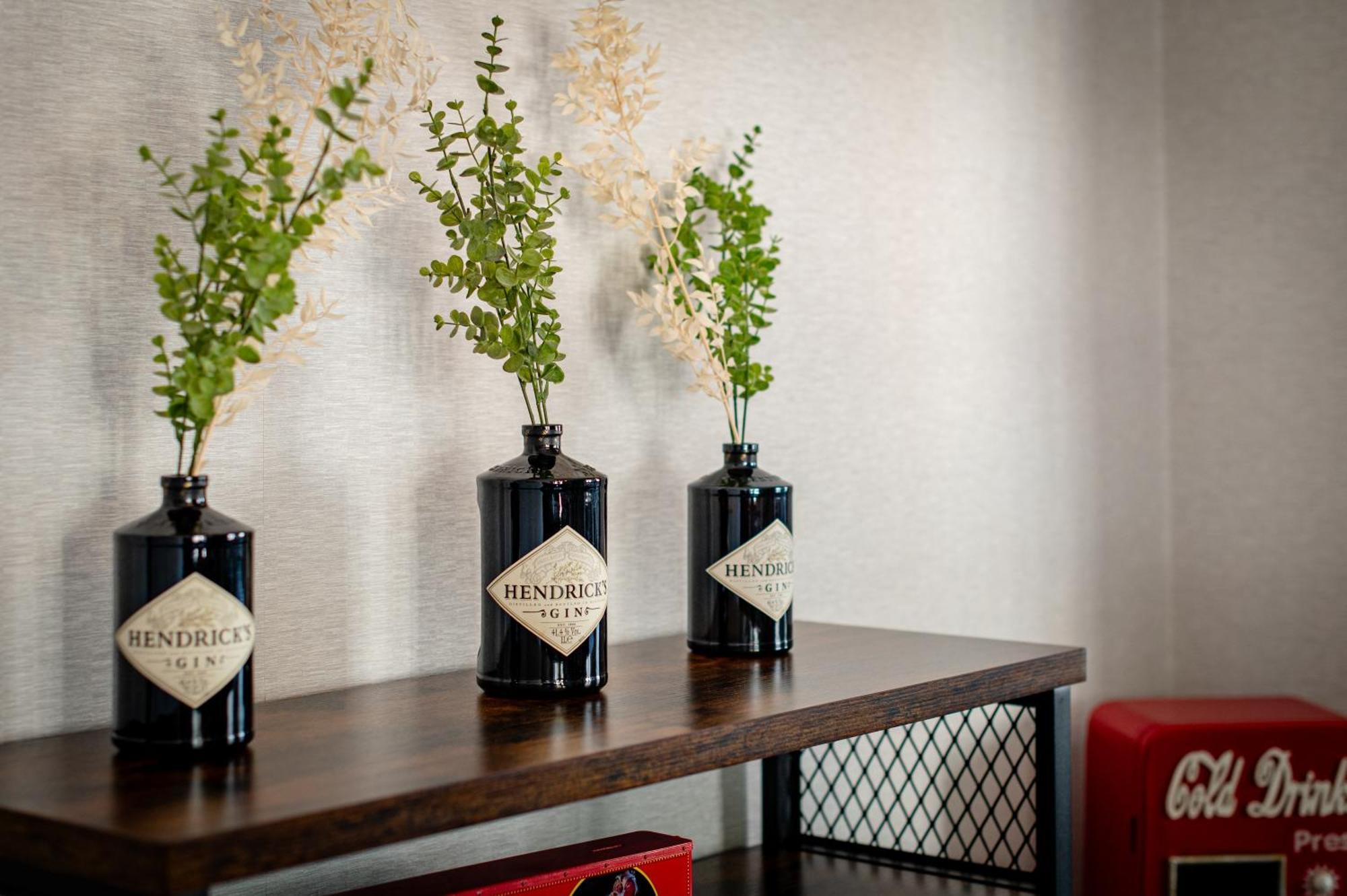 L'Endroit By La Reine City Center Spa Zewnętrze zdjęcie