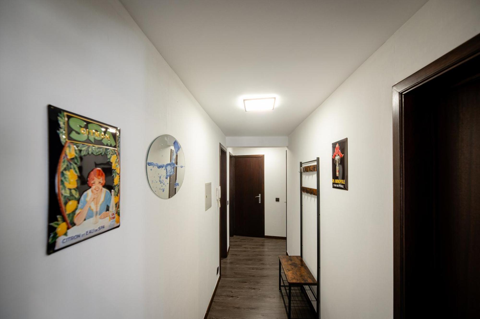 L'Endroit By La Reine City Center Spa Zewnętrze zdjęcie
